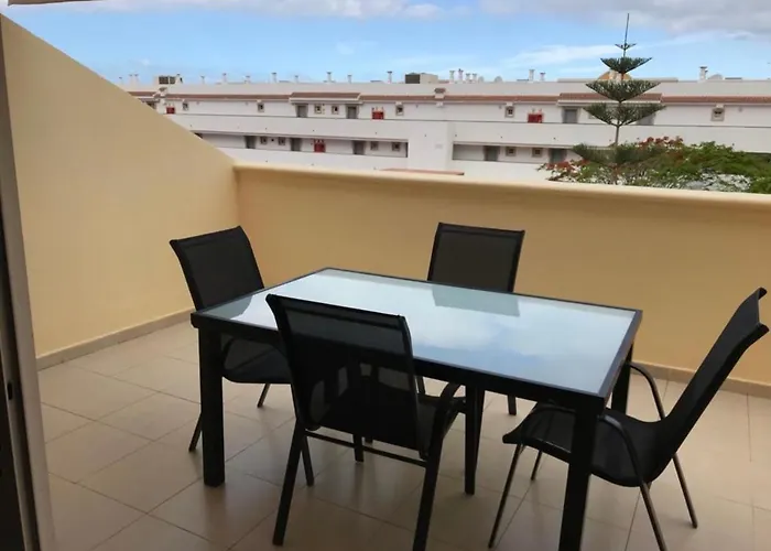 Oasis Del Duque Apartment