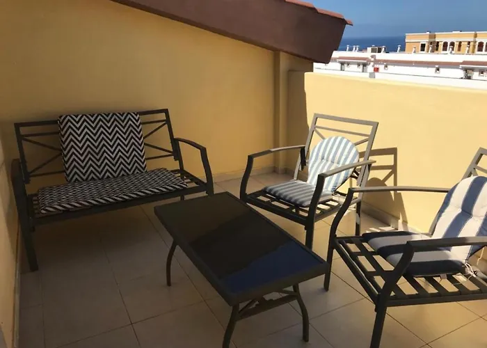 Oasis Del Duque Apartment
